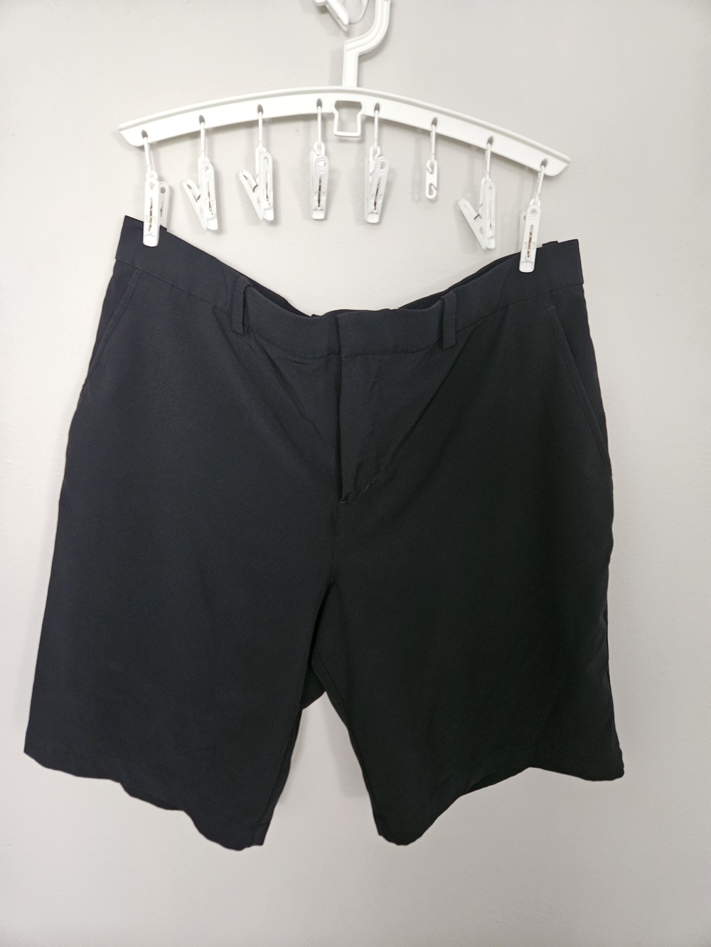 Nike Men's Black Flat-Front Shorts